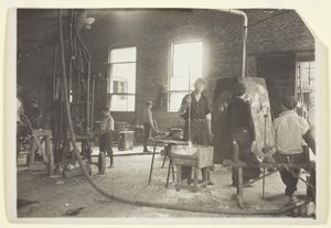ウェストバージニア州モーガンタウン 作： Lewis Wickes Hine