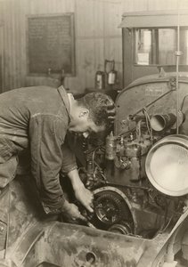 無題」1935年頃 作： Lewis Wickes Hine