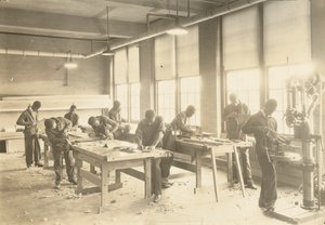 無題」1935年頃 作： Lewis Wickes Hine