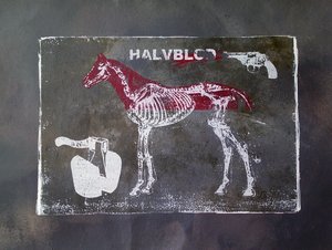  作： 