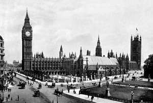 国会議事堂とウェストミンスターホール、ロンドン国会議事堂広場、c1905から見た。 作： London Stereoscopic and Photographic Co