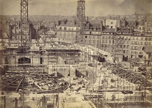 パリ・オペラ座（ガルニエ宮）の建物 3月25日 作： Louis Emile Durandelle