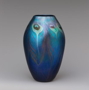 花瓶、1900年頃（ファブリルガラス 作： Louis Comfort Tiffany
