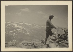 [山の中の男］ 作： Louis Fleckenstein