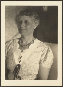 [ある女性の肖像］ 作： Louis Fleckenstein