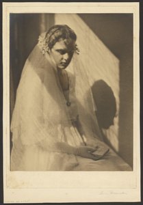 花嫁 作： Louis Fleckenstein