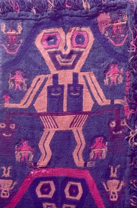 テキスタイル、パラカス文化、ペルー、2015年。 作： Luis Rosendo.