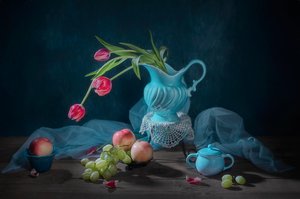  作： Lydia Jacobs