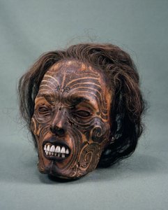 刺青とミイラ化した部族長の頭部（マオリ文明 作： Maori Maori