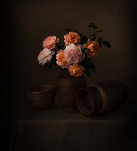 ムーディ・ローズの静物画 作： 