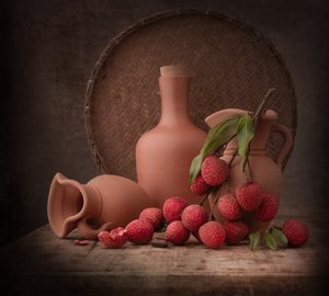 素朴なライチの静物画 作： 