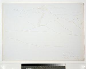 雲のある山の風景