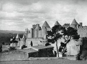 カルカソンヌ、フランス、1937 作： Martin Hurlimann