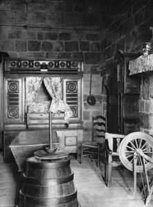 インテリア、ディナン、ブルターニュ、フランス、1937年。 作： Martin Hurlimann