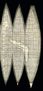 地球儀のゴアのセットの形をした世界地図、1507年