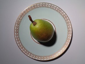 ロレンツ・フッチェンロイター洋梨磁器 作： Martina Konitzky