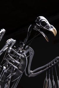 ナーヴラック、2019年（アセタール、アクリル、アルミニウム、真鍮、電気回路、塗装、PVC、樹脂、サーボモーター、スチール）