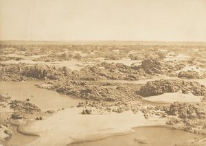 バトゥ・エル・ハジャール1850年3月、セカンド・カタラクトで撮影された写真。 作： Maxime Du Camp