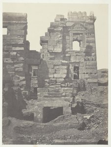 Medinet-Habou、Ramses-Méiamoun の Gyneceum の北ファサード、テーベ、184951。 作： Maxime Du Camp