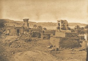 1850年4月11日、フィラエの西にある小さな島、ベグエの廃墟と村。 作： Maxime Du Camp