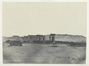 Debôd の寺院と村、Antonine Route からの Parembole、ヌビア、184951、1852 年に印刷。 作： Maxime Du Camp