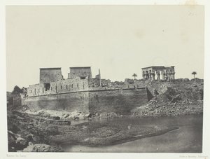 南西角から撮影された景色、ヌビアのフィロエ、184951年、1852年印刷。 作： Maxime Du Camp