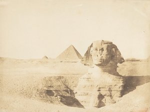 大スフィンクスとメンカゼ・ミセリヌスの大ピラミッドの眺め（1849年12月）。 作： Maxime Du Camp