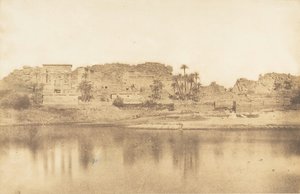 フィラエ島の全景（東から撮影、1849-50年）。 作： Maxime Du Camp
