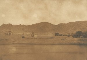 フィラエ-コロキナ村の北東からの眺め（1849-50年）。