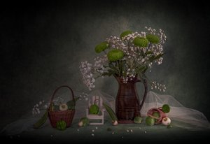  作： 