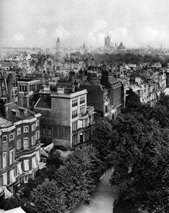 クイーンズウォーク沿いの家、グリーンパーク、ロンドン、1926-1927。 作： McLeish