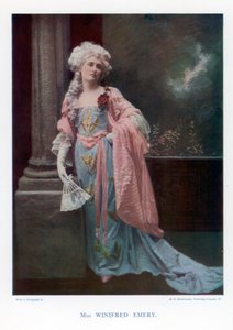 ウィニフレッド・エメリー、イギリスの女優、1901年