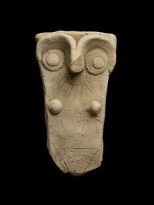 壺から取ったものは、母なる女神、初期王朝III（焼き粘土）として働いた 作： Mesopotamian
