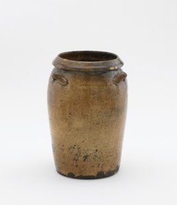 3つのラグのある瓶（灰釉の石器） 作： Ming Dynasty Chinese School