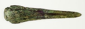 ダガーブレード、西暦前2000年から1400年（鋳造ブロンズ） 作： Minoan