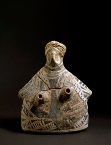 ミノア美術：クレタ島マリアのネクロポリスから出土した女性の形をしたテラコッタ製花瓶。紀元前2200-2000年直径16,4 cm Heraklion, archeological museum 作： Minoan