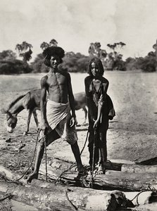 ファシスト時代の帝国建設井戸を掘るベニアマールの人々 1936年9月5日（モノクロ写真
