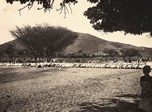 ファシズムの時代に帝国を築く。ラマダンの祈り、1936年09月05日（モノクロ写真 作： Modestino Baldinetti