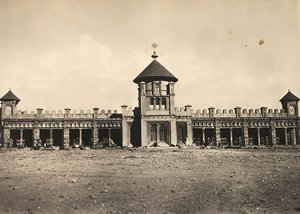 ファシズムの時代に帝国を築く：アスマラのアビシニアン教会、1936年9月5日（モノクロ写真 作： Modestino Baldinetti