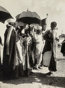 ファシズムの時代に帝国を築く：福音書を読む 1936年09月05日（モノクロ写真