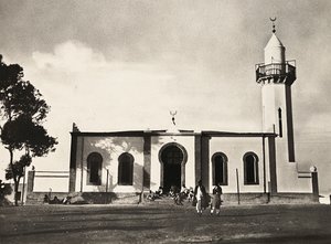 ファシスト時代の帝国建設：アスマラのモスク、1936年09月05日（モノクロ写真 作： Modestino Baldinetti