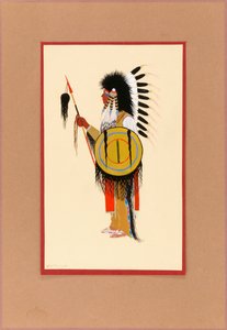 フェザー ヘッドドレスと盾を身に着けたシャイアン族の戦士。 1915～1937年。 作： Monroe Tsatoke
