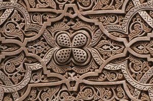 タミエルグラウイのカスバ、漆喰、ディテール（セラミック） 作： Moroccan School