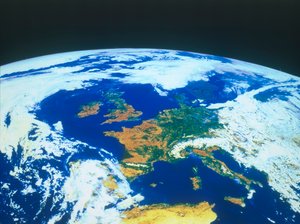 宇宙から見た地球 – 衛星から見たヨーロッパ、1980年代。