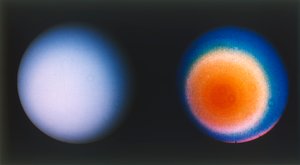 ボイジャー 2 宇宙船の天王星、1980 年代。 作： NASA Images