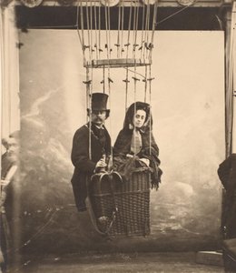 [気球に乗った妻アーネスティンと一緒のナダル], ca. 1865年、1890年代に印刷。 作： Nadar