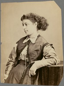 リナ・サンド［旧姓カラマッタ］夫人 作： Nadar [Gaspard Félix Tournachon]