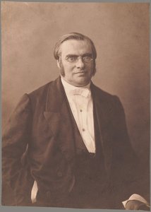 ポリドール[e] ミヨー 作： Nadar [Gaspard Félix Tournachon]