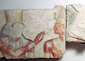 ファラオとホルスの出会い、神々の間でのラメセス2世（紀元前1298〜32年）を描いたフリーズの詳細、アビドス（紀元前1275年頃）（塗られた石）