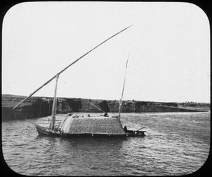 荷を積んだダハビエ、エジプト、c1890 作： Newton and Co